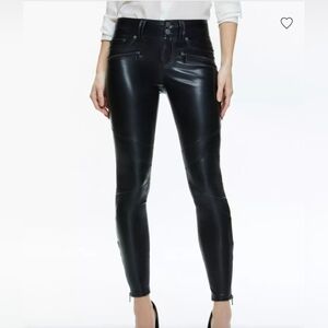 Alice + Olivia Vegan Leather Pants NWT Size 6